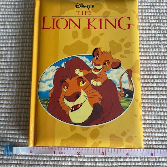 Treasury of Disney Classics in Musical Box - Picture 9 of 13